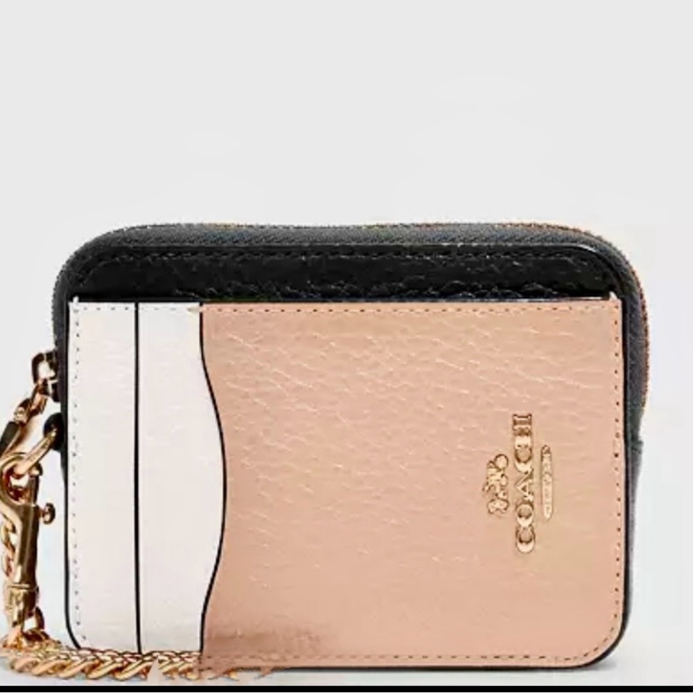 COACH ZIP CARD CASE WITH CHAIN! Gold/chalk multi
